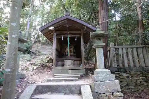 耳成山口神社の末社