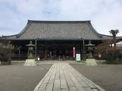 大通寺(長浜御坊)の本殿・本堂