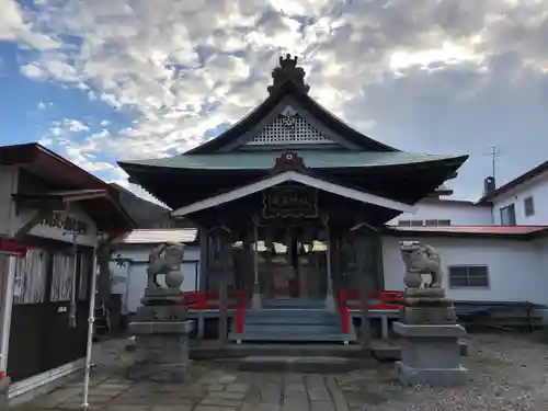 函館厳島神社の本殿