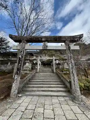 古峯神社の{uncategorized: "未分類", other: "その他", undefined: "問題あり", building: "その他建物", grave: "お墓", sacred_gate: "鳥居", guardian: "狛犬", statue: "像", buddha: "仏像", history: "歴史", nature: "自然", garden: "庭園", animal: "動物", pagoda: "塔", temizu: "手水舎", mountain_gate: "山門・神門", sanctuary: "本殿・本堂", subordinate: "末社・摂社", art: "芸術", scenery: "景色", jizo: "地蔵", ema: "絵馬", goshuin: "御朱印", omikuji: "おみくじ", items: "授与品その他", amulet: "お守り", goshuincho: "御朱印帳", eats: "食事", festival: "お祭り", votive_dance: "神楽", shichigosan: "七五三参", wedding: "結婚式", experience: "体験その他", initially: "初詣", around: "周辺", anti_infection: "感染症対策"}