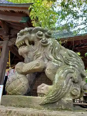 阿邪訶根神社の狛犬