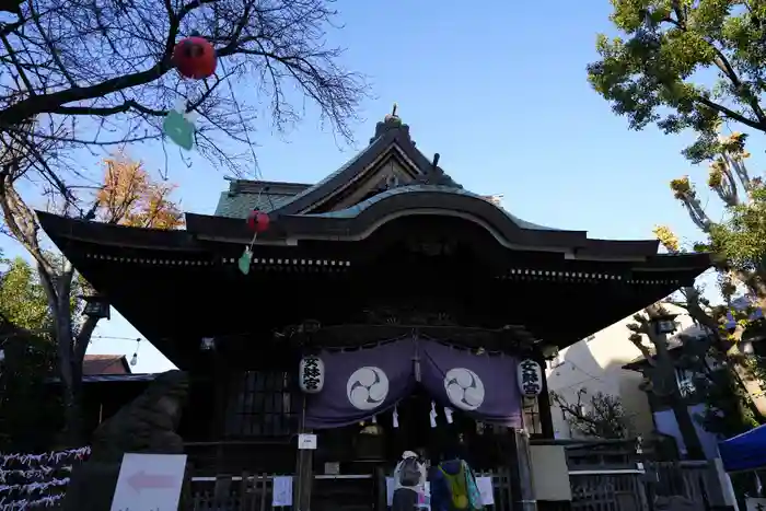 女躰大神の本殿