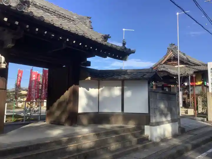 長福寺の山門・神門