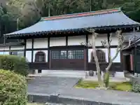 通安寺の本殿・本堂