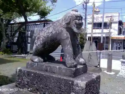 龍ケ崎八坂神社の{uncategorized: "未分類", other: "その他", undefined: "問題あり", building: "その他建物", grave: "お墓", sacred_gate: "鳥居", guardian: "狛犬", statue: "像", buddha: "仏像", history: "歴史", nature: "自然", garden: "庭園", animal: "動物", pagoda: "塔", temizu: "手水舎", mountain_gate: "山門・神門", sanctuary: "本殿・本堂", subordinate: "末社・摂社", art: "芸術", scenery: "景色", jizo: "地蔵", ema: "絵馬", goshuin: "御朱印", omikuji: "おみくじ", items: "授与品その他", amulet: "お守り", goshuincho: "御朱印帳", eats: "食事", festival: "お祭り", votive_dance: "神楽", shichigosan: "七五三参", wedding: "結婚式", experience: "体験その他", initially: "初詣", around: "周辺", anti_infection: "感染症対策"}