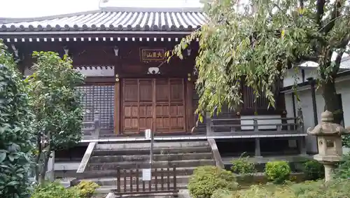 南谷寺の本殿・本堂
