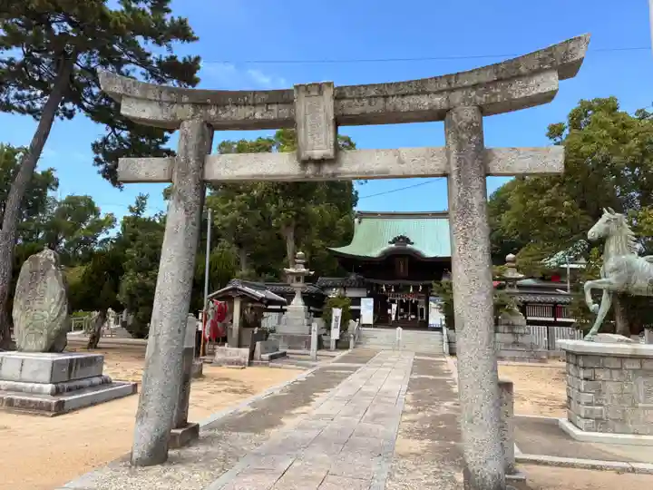 三津厳島神社の鳥居