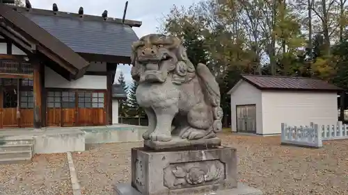 風連神社の狛犬