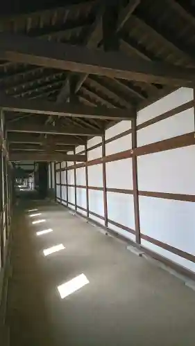 大仏寺の{uncategorized: "未分類", other: "その他", undefined: "問題あり", building: "その他建物", grave: "お墓", sacred_gate: "鳥居", guardian: "狛犬", statue: "像", buddha: "仏像", history: "歴史", nature: "自然", garden: "庭園", animal: "動物", pagoda: "塔", temizu: "手水舎", mountain_gate: "山門・神門", sanctuary: "本殿・本堂", subordinate: "末社・摂社", art: "芸術", scenery: "景色", jizo: "地蔵", ema: "絵馬", goshuin: "御朱印", omikuji: "おみくじ", items: "授与品その他", amulet: "お守り", goshuincho: "御朱印帳", eats: "食事", festival: "お祭り", votive_dance: "神楽", shichigosan: "七五三参", wedding: "結婚式", experience: "体験その他", initially: "初詣", around: "周辺", anti_infection: "感染症対策"}
