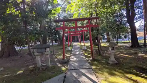 布智神社（本甲）の鳥居