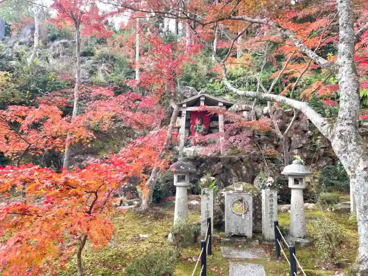 瓦屋寺(滋賀県)