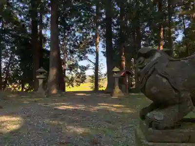 八幡神社の狛犬