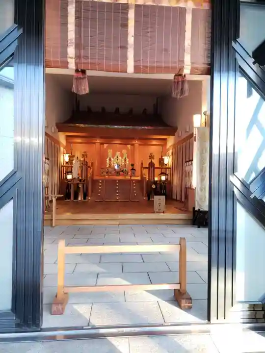 北谷稲荷神社の本殿・本堂