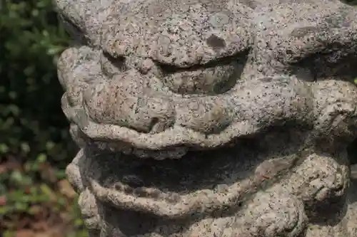 沼名前神社の狛犬