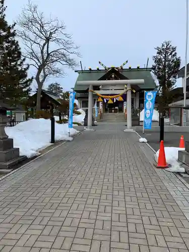 烈々布神社の本殿