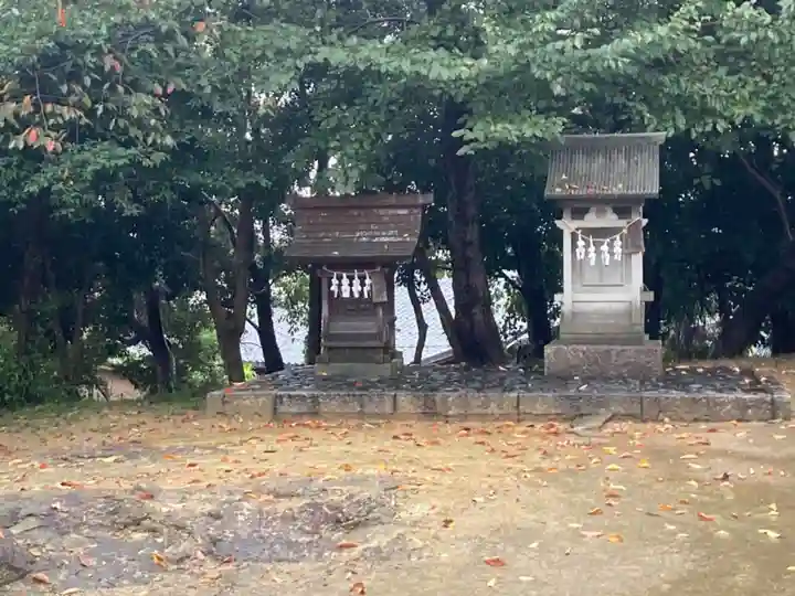 王子八幡神社の末社・摂社