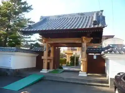 観音寺の山門・神門