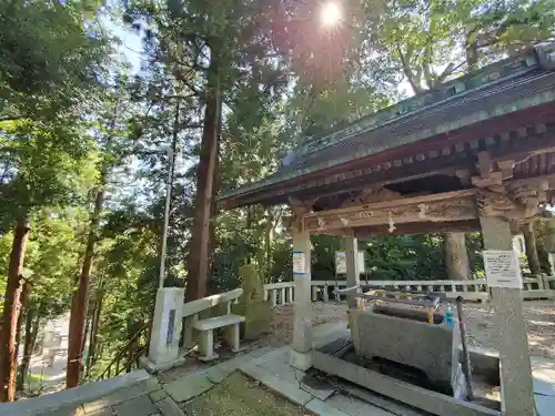 安達太良神社の手水