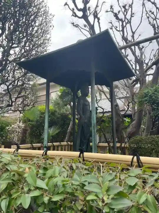 宗清寺の{uncategorized: "未分類", other: "その他", undefined: "問題あり", building: "その他建物", grave: "お墓", sacred_gate: "鳥居", guardian: "狛犬", statue: "像", buddha: "仏像", history: "歴史", nature: "自然", garden: "庭園", animal: "動物", pagoda: "塔", temizu: "手水舎", mountain_gate: "山門・神門", sanctuary: "本殿・本堂", subordinate: "末社・摂社", art: "芸術", scenery: "景色", jizo: "地蔵", ema: "絵馬", goshuin: "御朱印", omikuji: "おみくじ", items: "授与品その他", amulet: "お守り", goshuincho: "御朱印帳", eats: "食事", festival: "お祭り", votive_dance: "神楽", shichigosan: "七五三参", wedding: "結婚式", experience: "体験その他", initially: "初詣", around: "周辺", anti_infection: "感染症対策"}