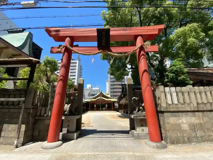 堀川戎神社の{uncategorized: "未分類", other: "その他", undefined: "問題あり", building: "その他建物", grave: "お墓", sacred_gate: "鳥居", guardian: "狛犬", statue: "像", buddha: "仏像", history: "歴史", nature: "自然", garden: "庭園", animal: "動物", pagoda: "塔", temizu: "手水舎", mountain_gate: "山門・神門", sanctuary: "本殿・本堂", subordinate: "末社・摂社", art: "芸術", scenery: "景色", jizo: "地蔵", ema: "絵馬", goshuin: "御朱印", omikuji: "おみくじ", items: "授与品その他", amulet: "お守り", goshuincho: "御朱印帳", eats: "食事", festival: "お祭り", votive_dance: "神楽", shichigosan: "七五三参", wedding: "結婚式", experience: "体験その他", initially: "初詣", around: "周辺", anti_infection: "感染症対策"}
