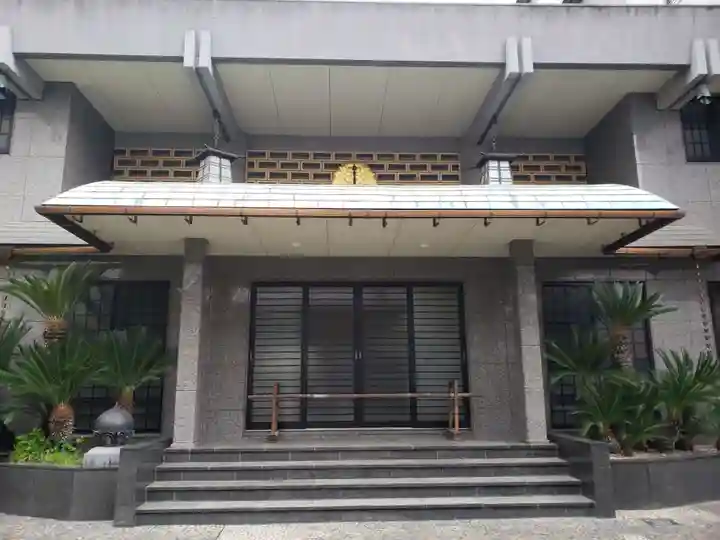 西方寺の本殿・本堂