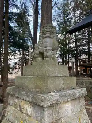 山家神社の{uncategorized: "未分類", other: "その他", undefined: "問題あり", building: "その他建物", grave: "お墓", sacred_gate: "鳥居", guardian: "狛犬", statue: "像", buddha: "仏像", history: "歴史", nature: "自然", garden: "庭園", animal: "動物", pagoda: "塔", temizu: "手水舎", mountain_gate: "山門・神門", sanctuary: "本殿・本堂", subordinate: "末社・摂社", art: "芸術", scenery: "景色", jizo: "地蔵", ema: "絵馬", goshuin: "御朱印", omikuji: "おみくじ", items: "授与品その他", amulet: "お守り", goshuincho: "御朱印帳", eats: "食事", festival: "お祭り", votive_dance: "神楽", shichigosan: "七五三参", wedding: "結婚式", experience: "体験その他", initially: "初詣", around: "周辺", anti_infection: "感染症対策"}