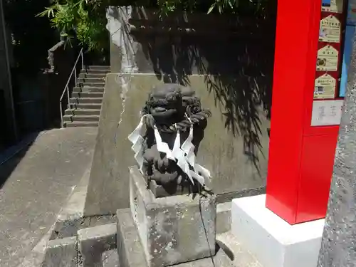 海南神社の狛犬