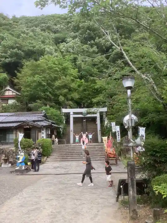 桃太郎神社(栗栖)の鳥居