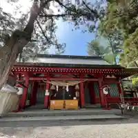 生島足島神社の本殿・本堂