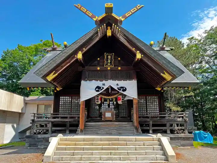 滝川神社の本殿・本堂
