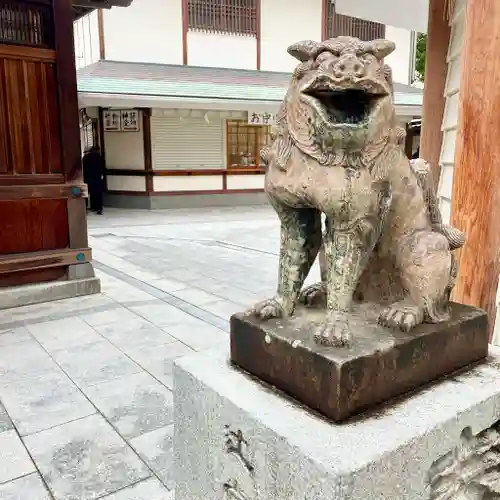 若八幡宮の狛犬