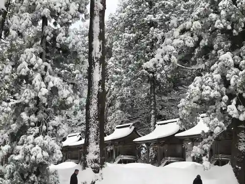 出羽神社(出羽三山神社)～三神合祭殿～の末社・摂社