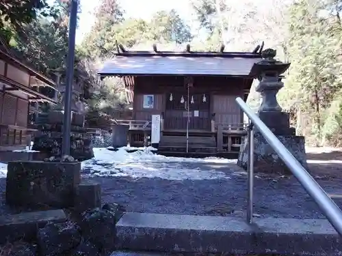 諏訪神社の本殿・本堂