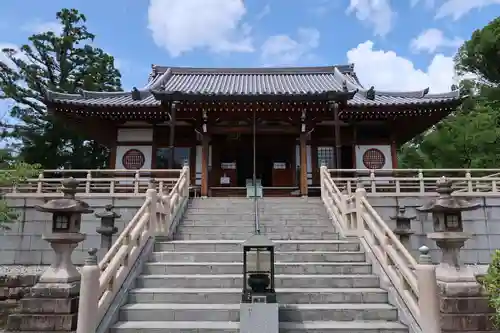 達磨寺の本殿・本堂