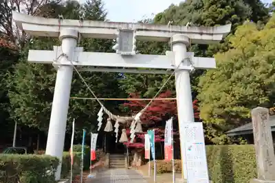 滑川神社 - 仕事と子どもの守り神の鳥居