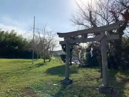 三峯神社の鳥居