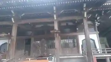 法聞寺の本殿・本堂