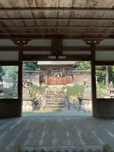 子安神社（勝原）の本殿・本堂