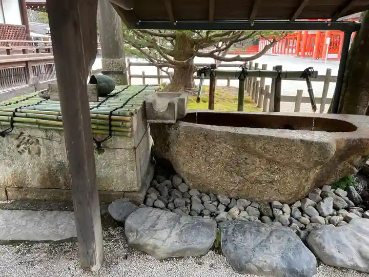 賀茂御祖神社(下鴨神社)の手水舎