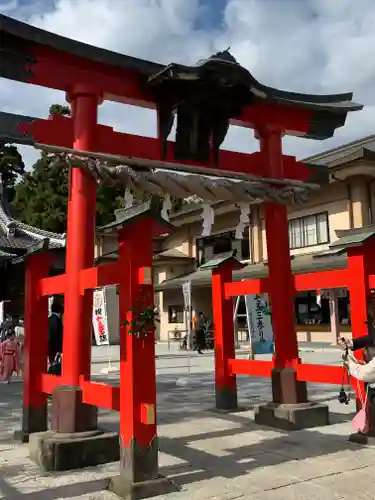 箭弓稲荷神社の鳥居