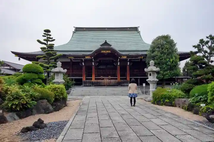 慈眼寺の本殿・本堂