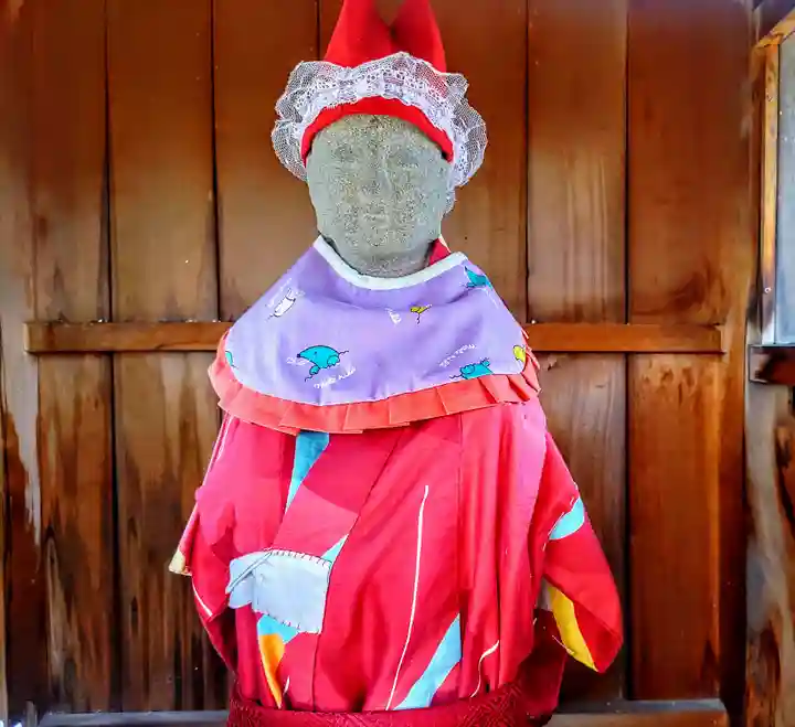 五明神明社の地蔵