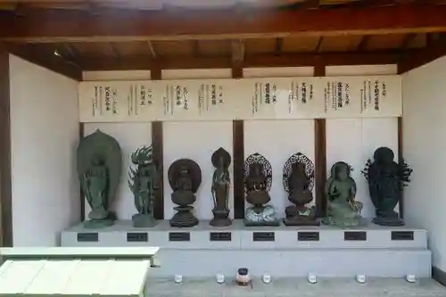 橋寺 放生院の仏像