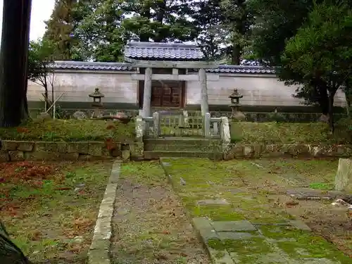 隠岐神社の建物その他