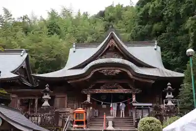 清滝寺の本殿・本堂