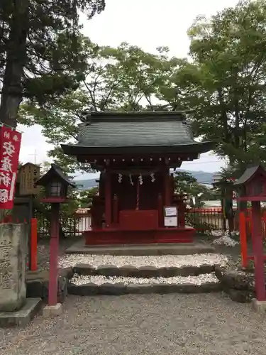 生島足島神社の末社