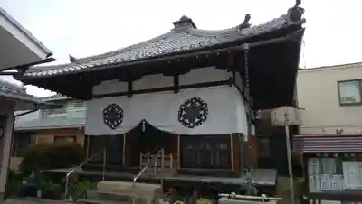 極楽寺の本殿・本堂