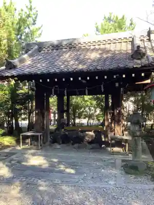 市原稲荷神社の手水舎