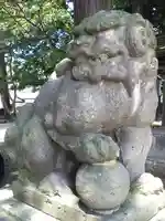 諏訪神社の狛犬