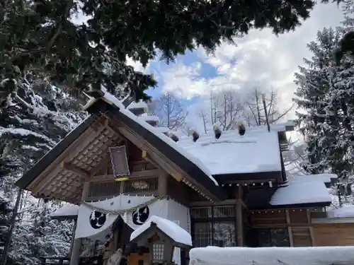 大谷地神社の本殿